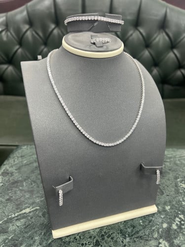 طقم تنس ذهب ابيض تصميم الماس