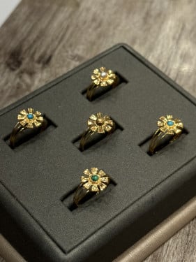 خاتم رموش ذهب عيار 21 وزن من 1.8 الى 2 جرام