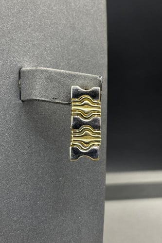 طقم ذهب ايطالي عيار 18 وزن 25.3 الى 25.4 جرام