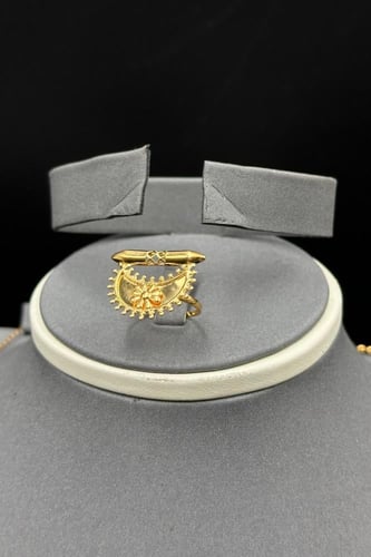 شبكة ذهب عيار 21 وزن 21.3 جرام