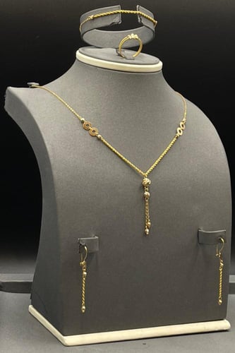 طقم مجدول مع كور ذهب صافي عيار 21