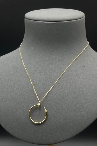 سلسلة ذهب عيار 18 مسمار بتصميم الماس وزن 4 جرام