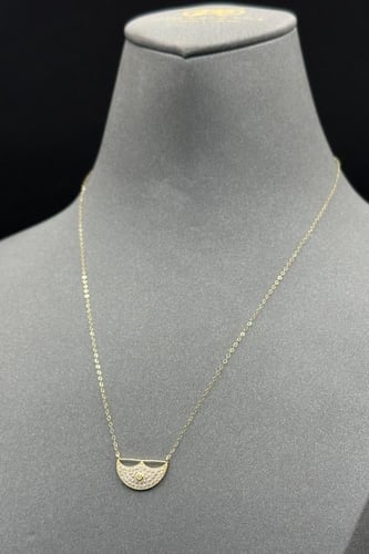 سلسلة ذهب عيار 18 تصميم الماس وزن من 0.8 الى 0.9 ج...