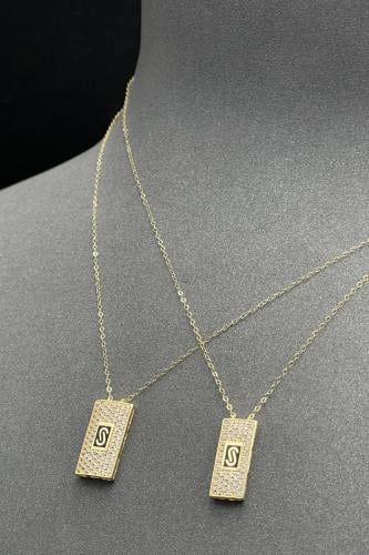 عقد على شكل مستطيل ذهب تصميم الماس عيار 18 وزن من...