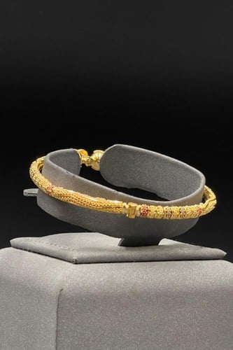 اسوارة ذهب تصميم هندي عيار 21 وزن 12.8 جرام