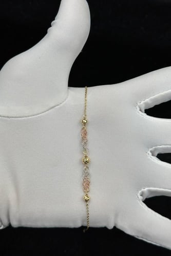 اسوارة كور مع دوائر ذهب صافي ايطالي عيار 18 وزن 1....