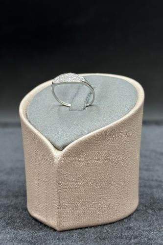 خاتم ذهب ابيض عيار 18 تصميم الماس بوزن من 0.9 الى...