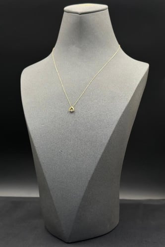 عقد الماس وزن الذهب : 0.71 جرام وزن الألماس : 0.08...