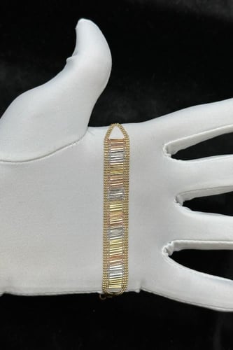 اسوارة سلالم ذهب صافي ايطالي عيار 18 وزن 6.1 جرام