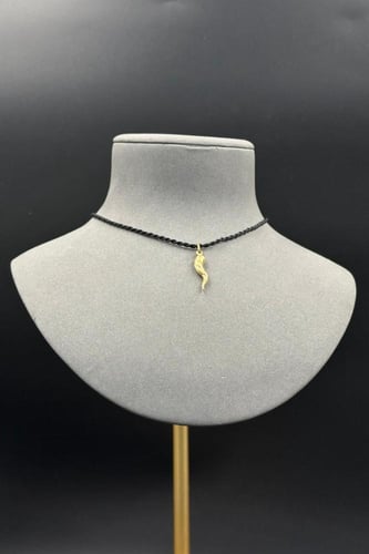 تعليقة سلسال ذهب عيار 18 وزن من 1.1 الى 1.2 جرام