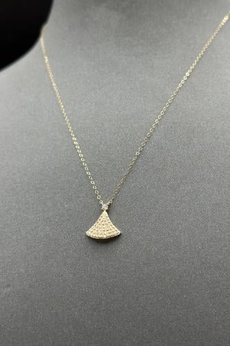 عقد ذهب عيار 18 مثلث تصميم الماس وزن من 0.7 الى 0....