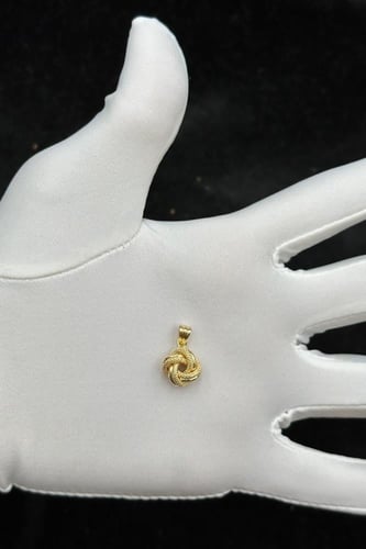 تعليقة سلسال ذهب عيار 18 بتصميم مكرونة وزن من 1 ال...