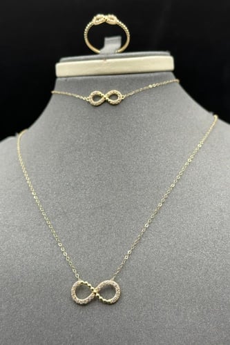 طقم انفنتي ذهب عيار 18 وعد اللانهاية وزن 2.6 جرام