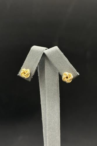 حلق مكرونة ( حجم صغير ) ذهب صافي عيار 18 وزن 1 جرا...