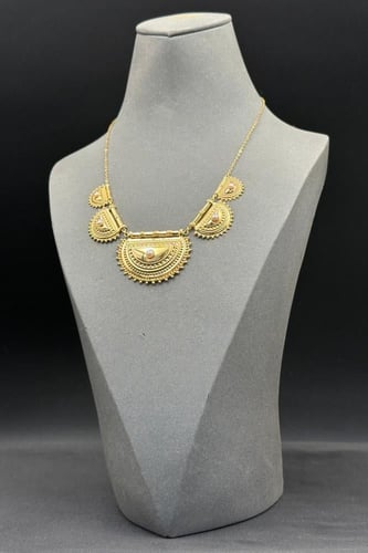 شوكر براشي ذهب بحريني عيار 21 وزن من 8.9 الى 9 جرا...