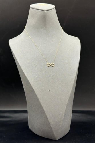 سلسلة ذهب عيار 18 انفنتي تصميم الماس وزن من 0.6 ال...