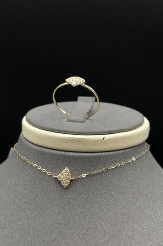 طقم جواهر ذهب تصميم الماس