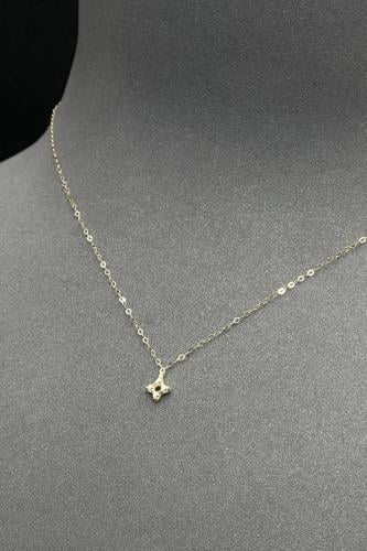 عقد نجمة مفرغ ذهب تصميم الماس عيار 18 وزن 0.3 جرام