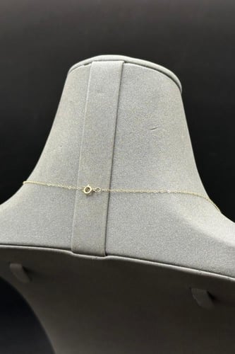 شوكر وردات ذهب تصميم الماس عيار 18 وزن من 1.7 الى...