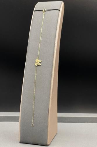 اسوارة شكل قلب ذهب صافي عيار 18 وزن 1.2 جرام