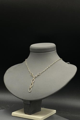 عقد ذهب عيار 18 صافي بتصميم حلقات ايطالي لأطلالة ف...