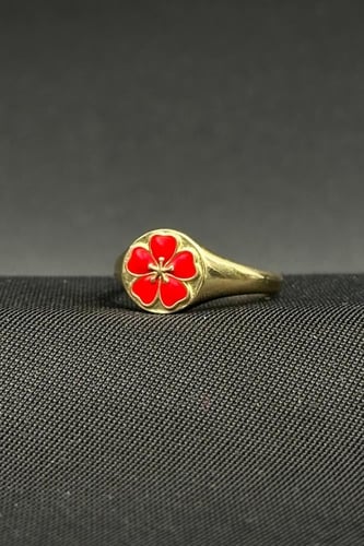 خاتم ذهب عيار 18 تصميم وردة ملون وزن من 1.6 الى 1....