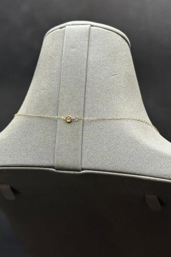 شوكر مستطيل ذهب تصميم الماس عيار 18 وزن 0.9 الى 1...