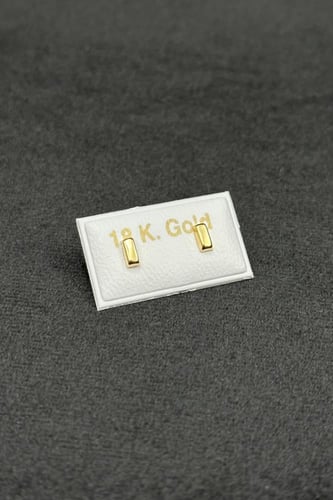 حلق ذهب طبي للاطفال بتصميم طولي عيار 18 بوزن 0.3 ج...