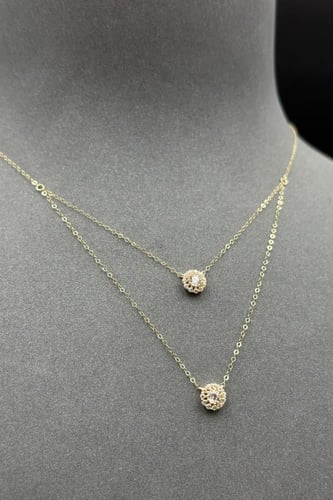 سلسال ذهب عيار 18 دورين فلورا تصميم الماس وزن من 0...