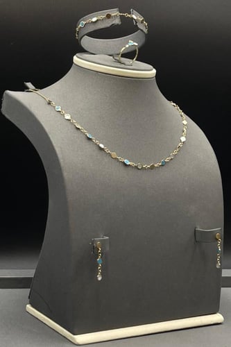 طقم ذهب دوائر مع صدف فيروزي