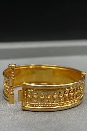 اسوارة اطفال كور ذهب صافي عيار 21 وزن 11 جرام