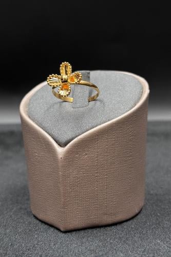 21K Gold ring suitable for luxurious outings 1.7-1.8 g