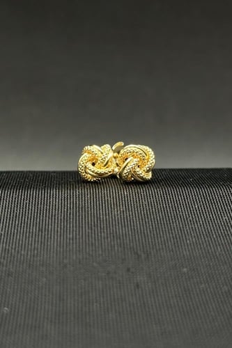حلق مكرونة ( حجم صغير ) ذهب صافي عيار 18 وزن 1 جرا...