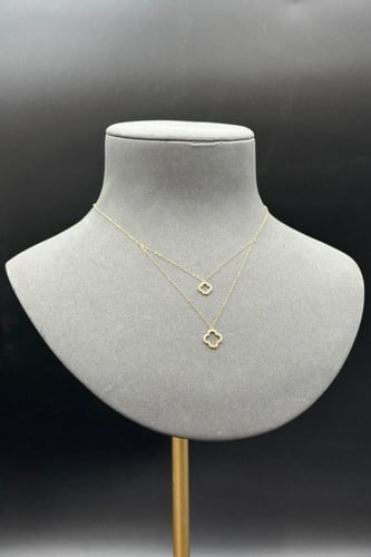 عقد دورين وردة مفرغ ذهب تصميم الماس عيار 18 وزن من...