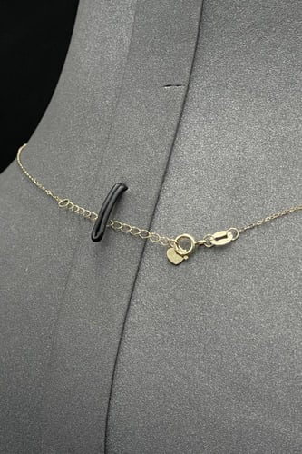 عقد ذهب عيار 18 بتصميم كور وزن من 1 الى 1.1 جرام