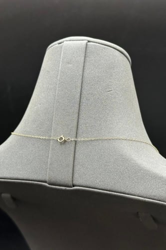 سلسال ذهب خفيف عيار 18 وزن من 0.6 الى 0.7 جرام