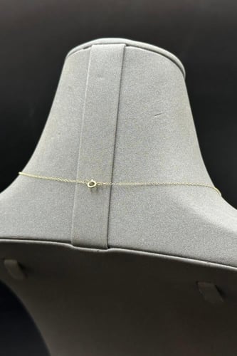 عقد وردة لماع ذهب تصميم الماس عيار 18 وزن من 1 الى...