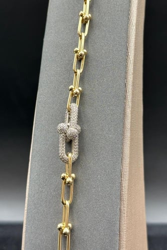 اسوارة جنزير ذهب تصميم الماس عيار 18 وزن 11.8 جرام