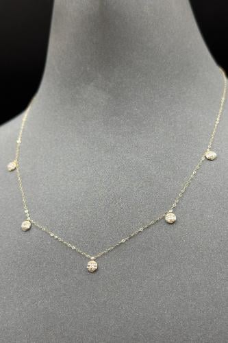 شوكر ذهب عيار 18 باقيت بتصميم الماس وزن من 0.7 الى...