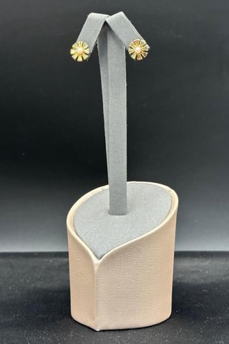 حلق رموش ذهب متعدد الألوان عيار 21 وزن من 1.2 الى...