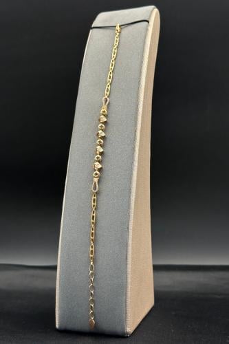 اسوارة الماس وزن الذهب : 6.2 جرام وزن الألماس : 0....