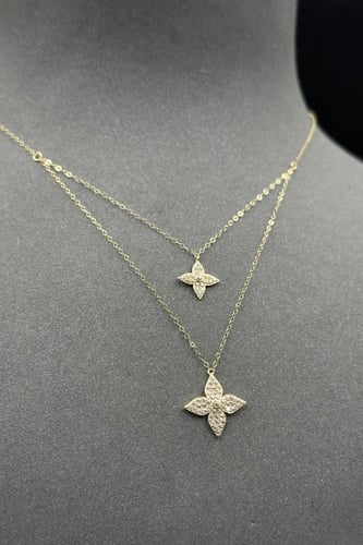 سلسال ذهب عيار 18 دورين زهرة تصميم الماس وزن من 1...