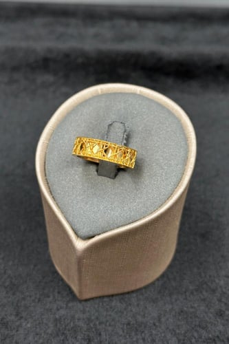 دبلة ذهب صافي عيار 21 وزن من 2.8 الى 3 جرام