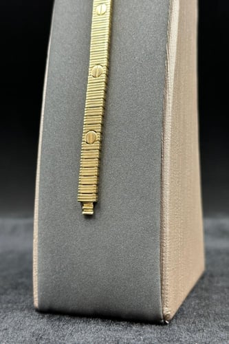 اسوارة ذهب صافي عيار 18 وزن 11.3 جرام