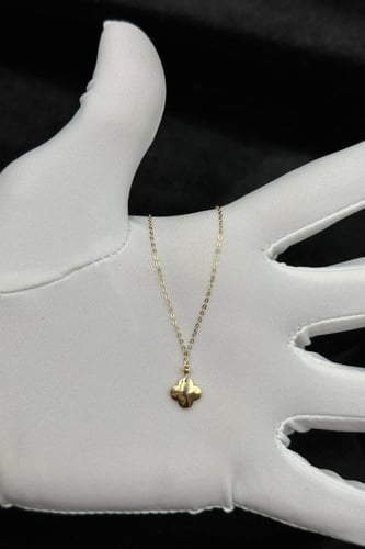 سلسلة وردة ذهب عيار 18 لمسة الزهور الرقيقة وزن 0.9...