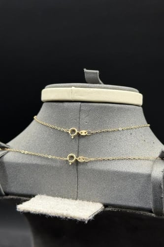 طقم ذهب زهرة ذهب صافي عيار 18 وزن من 1.3 الى 1.4 ج...