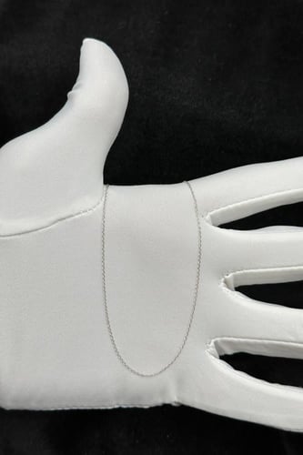 سلسال ذهب أبيض عيار 18 همسة البياض وزن 0.6 جرام