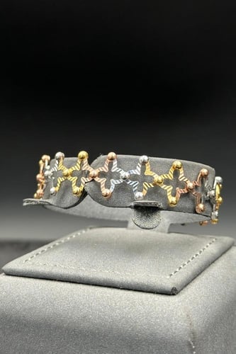 اسوارة ذهب عيار 18 ذهب صافي ملون فاخر وزن 11.3 جرا...