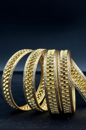 بناجر الجدة بركة ذهب صافي عيار 21 بتصميم تراثي فاخ...