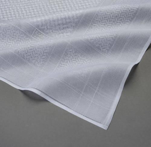 شماغ البسام البصمة البيضاء